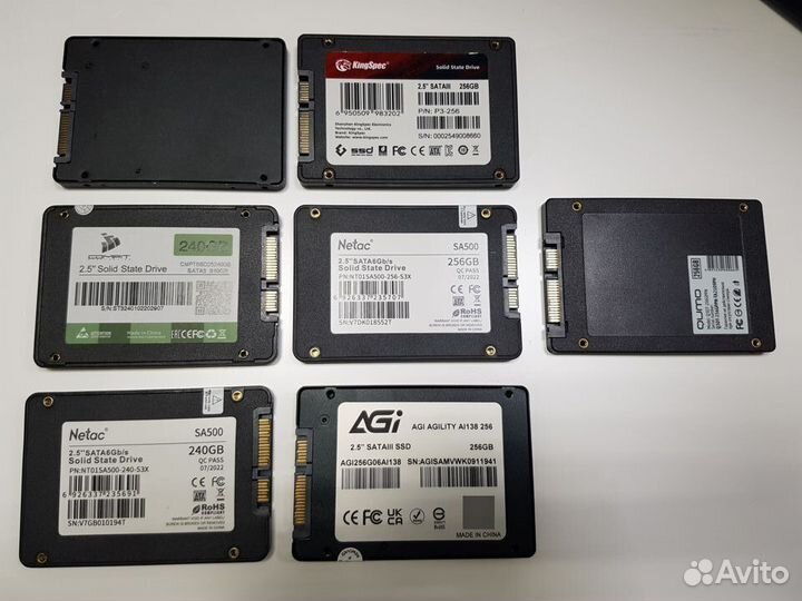 SSD накопители 256 Гб / 240Гб