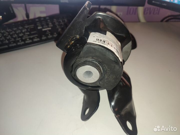 Опора АКПП/подушка крепл. двигателя CX7 EH4639070B