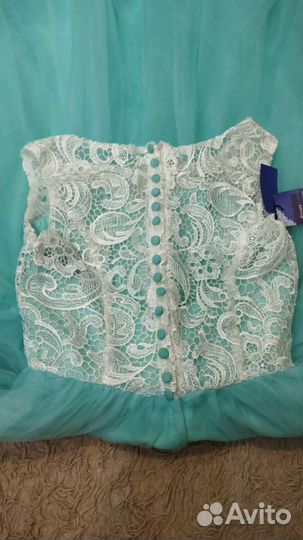 Платье новое