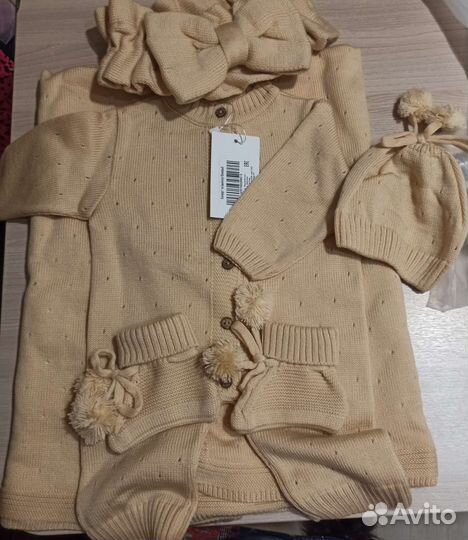 Комплект на выписку новый