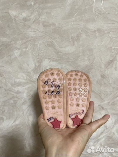 Резиновые сапоги на девочку