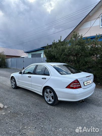 Mercedes-Benz C-класс 2.6 AT, 2004, 350 000 км