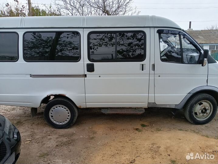 Школьный автобус ГАЗ 322121, 2003