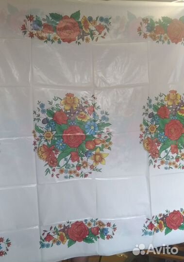 Клеёнки / скатерти/ передники