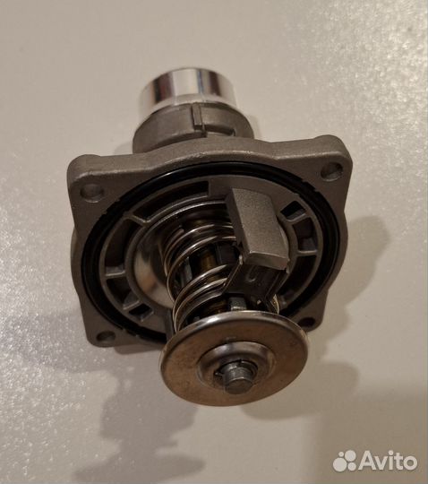 Холодный термостат BMW