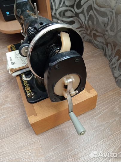 Швейная машинка