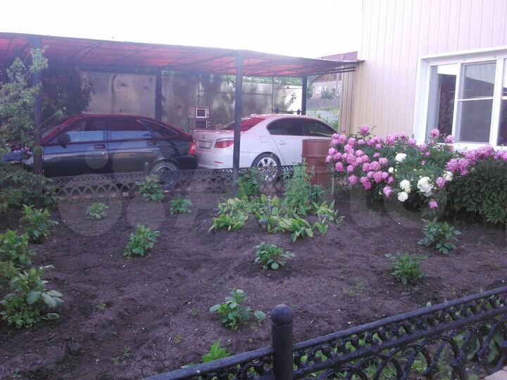 Дом 237,1 м² на участке 11 сот.