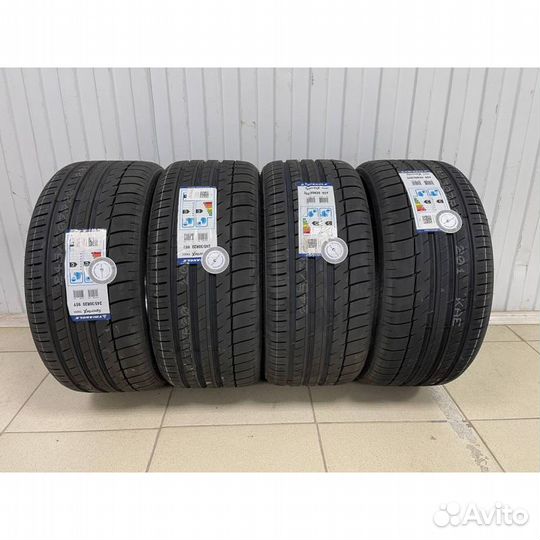 Triangle TH201 235/45 R20