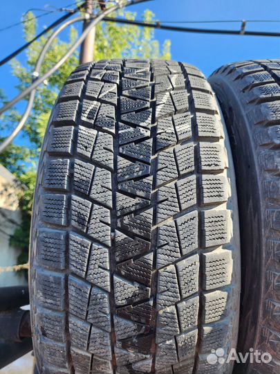 Bridgestone Blizzak DM-V1 255/55 R18 109R