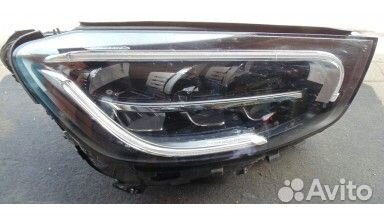 Mercedes-Benz GLC 2020 г. комплект фар