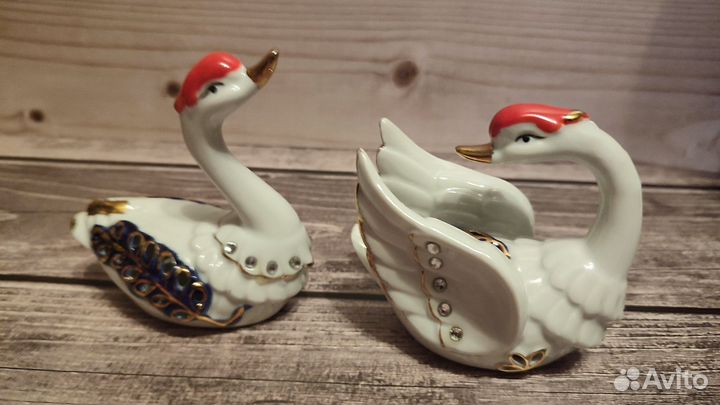 Статуэтка Лебедь Фарфор