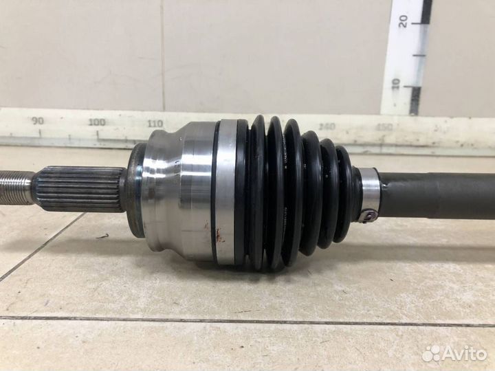 Привод правый передний Mitsubishi Outlander