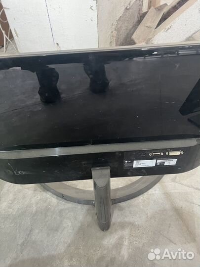 Монитор Dell 24