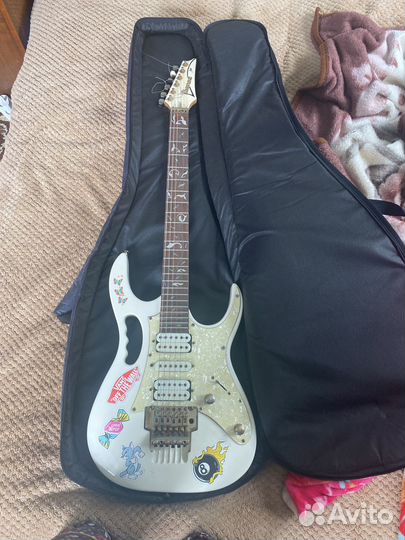 Электрогитара ibanez