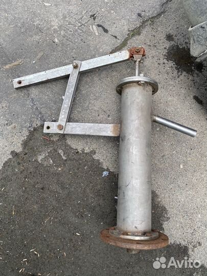 Ручной насос для воды