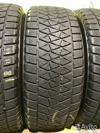 Bridgestone Blizzak DM-V2 275/60 R20 115R