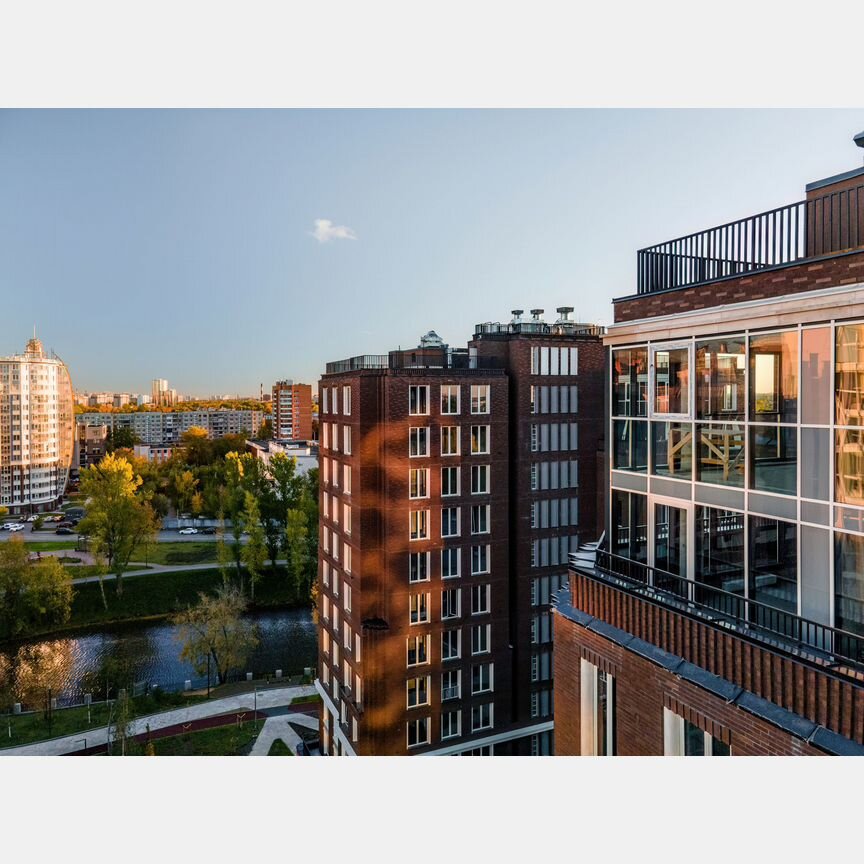 3-к. квартира, 129,4 м², 2/12 эт.