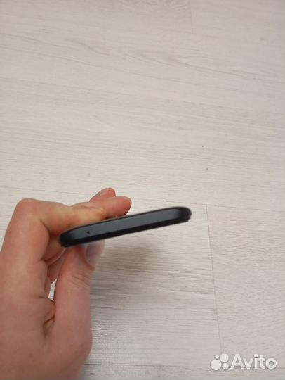 Xiaomi Redmi 8A, 2/32 ГБ