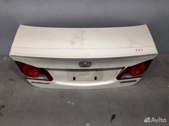 Крышка багажника Honda Civic 4D