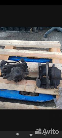 Суппорт Dodge Caravan 4