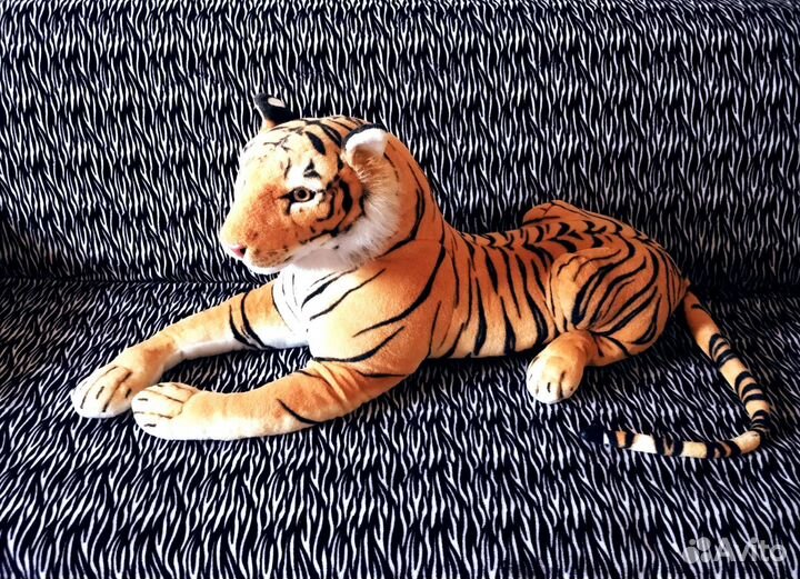 Мягкие игрушки большие Тигр новый шикарн. качества