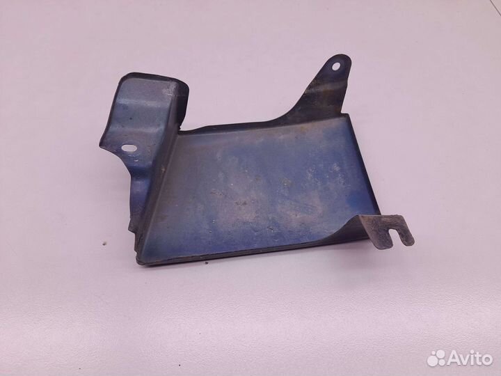 Накладка багажника Daihatsu Gran Move 2000 г.в