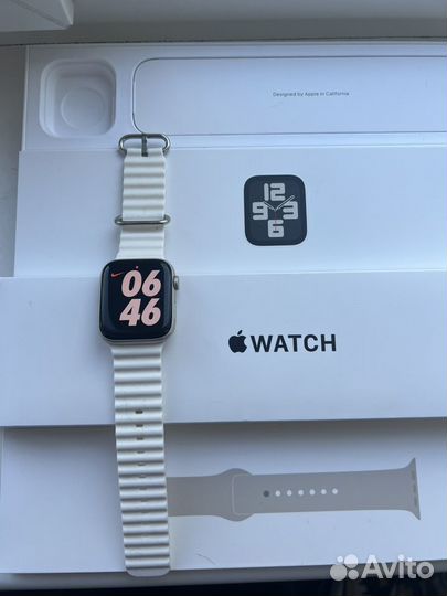 Часы apple watch se2 44mm, акб97