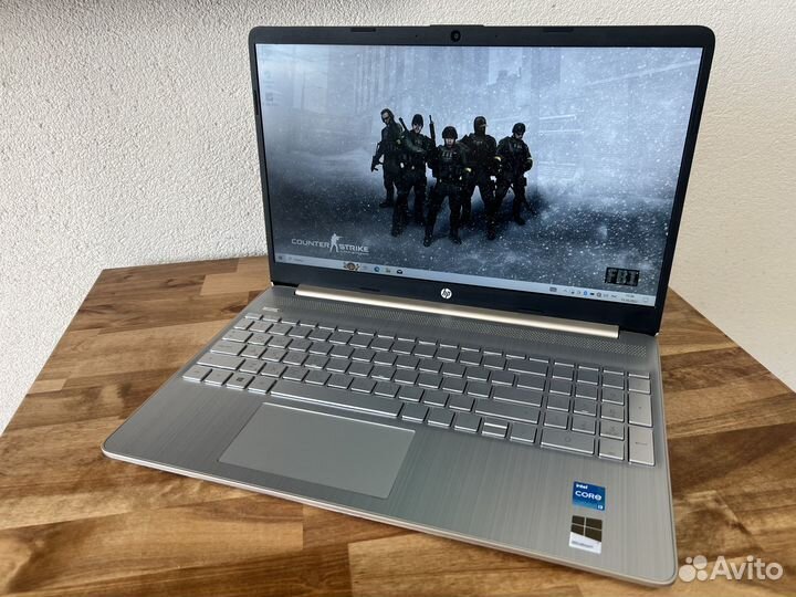2023 Новый ультрабук HP iPS i3-1115G4 8Gb SSD 256G