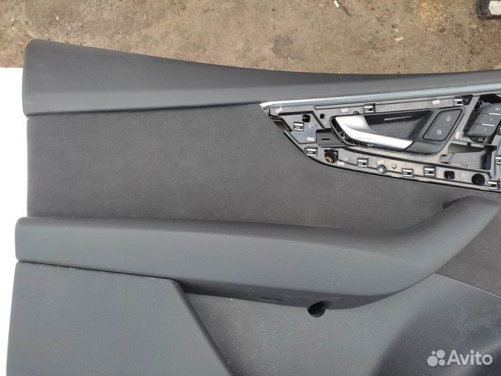 Обшивка двери(передняя левая) (Audi Q8)