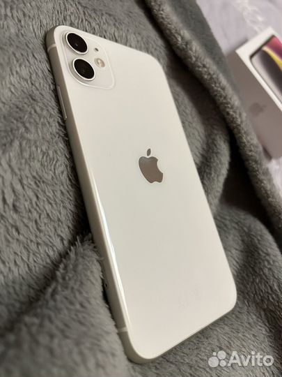 iPhone 11 64gb белый