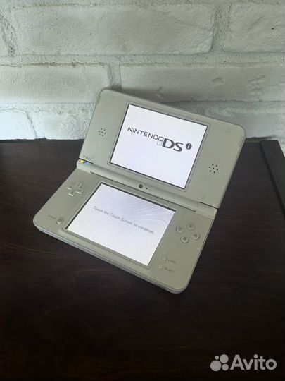 Nintendo DSi XL прошитая 32Gb