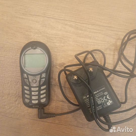 Motorola C115