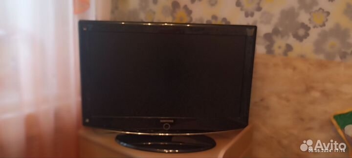 Телевизор samsung