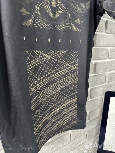 Рашгард Venum Gorilla Jungle Sand