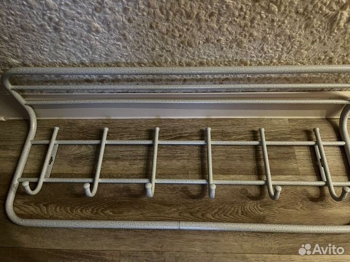 Продам вешалку