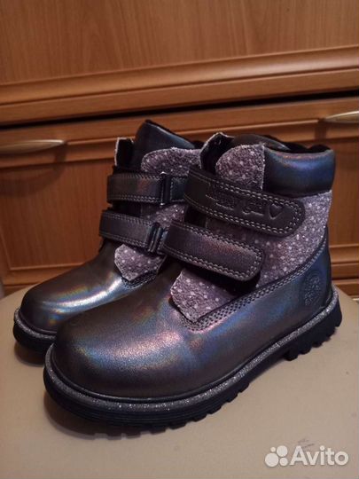Ботинки зимние новые для девочки