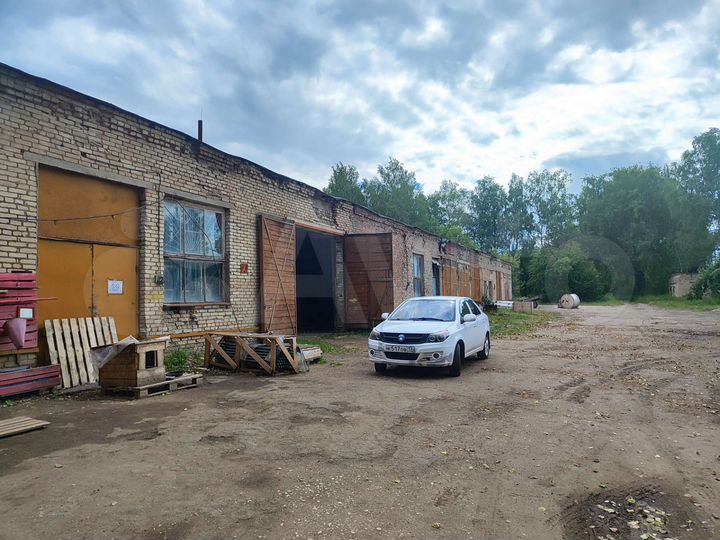 Производственная база, 4000 м²
