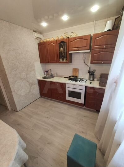 2-к. квартира, 50,2 м², 7/10 эт.