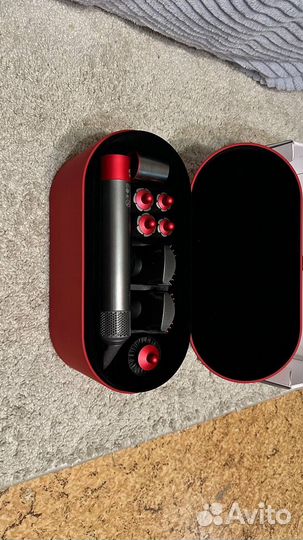 Стайлер dyson