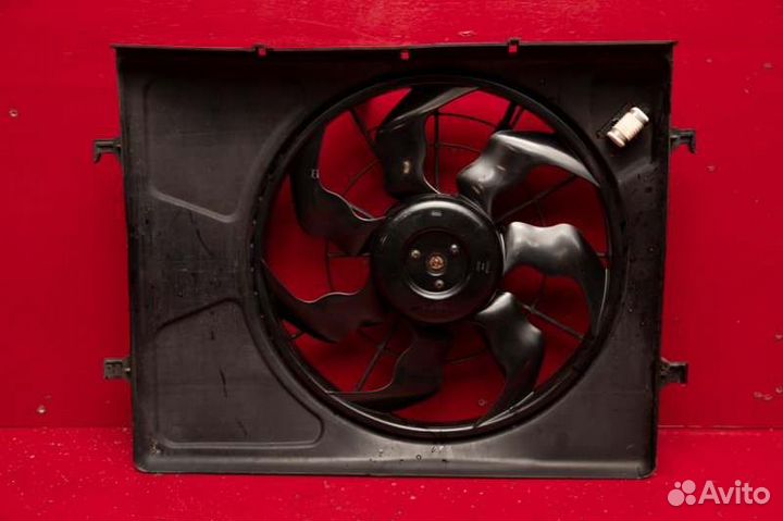 Вентилятор охлаждения радиатора Kia Ceed 1G G4FC