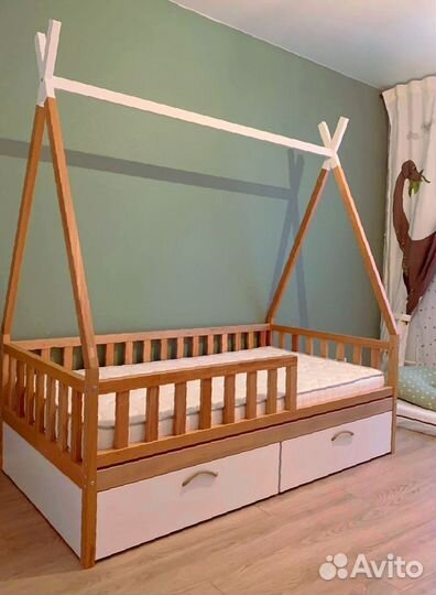 Кровать вигвам