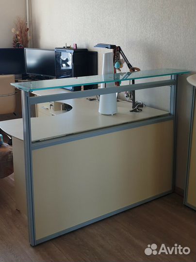 Комплект мебели для офиса 