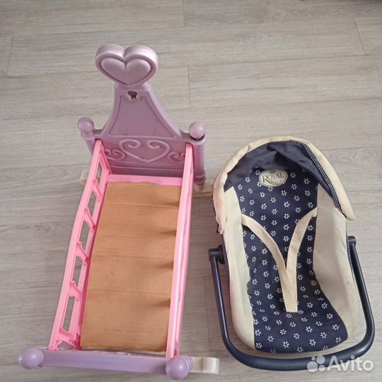 Кроватка и люлька-переноска для куклы