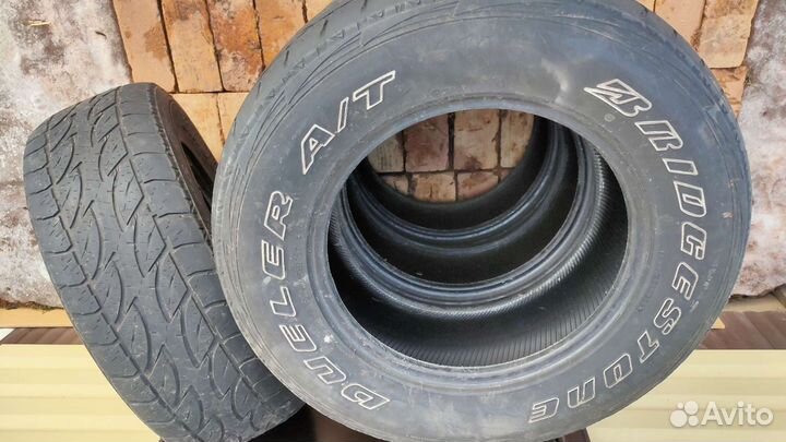 Bridgestone Dueler A/T D694 275/65 R17 115T
