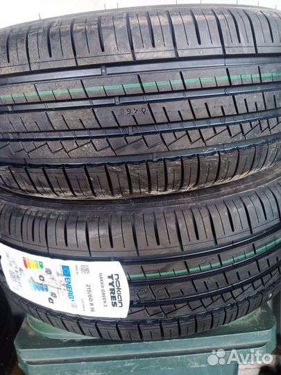 Nokian Tyres Hakka Green 3 215/60 R16 99V