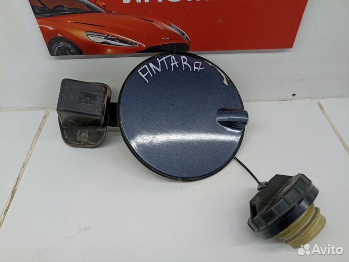 Лючок бензобака (Opel Antara)