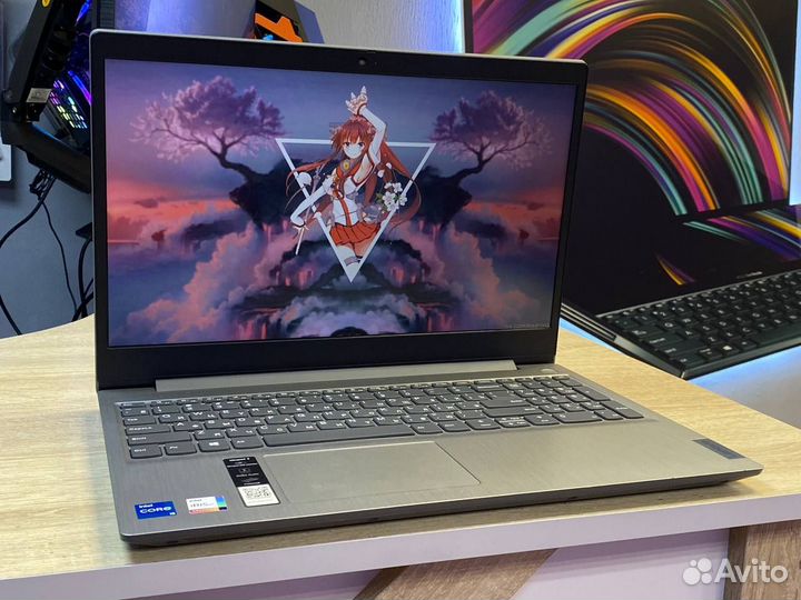 Шустрый Lenovo Core i5 8гб озу 512gb SSD