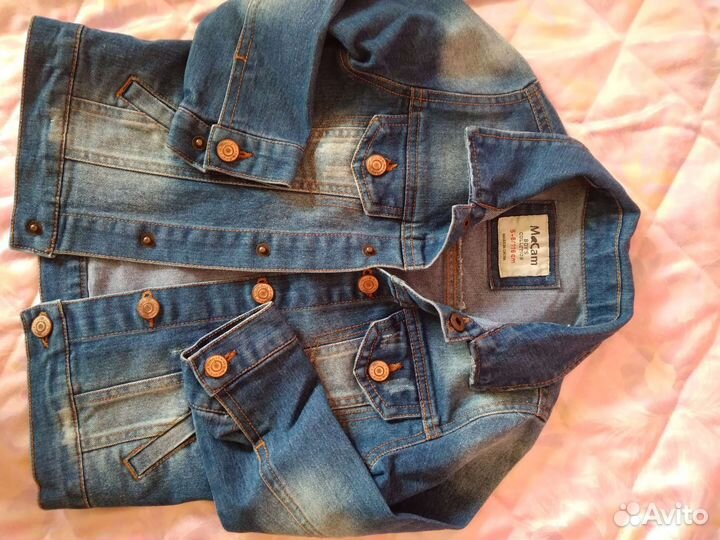 Джинсовая куртка