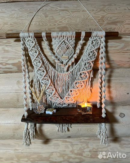 Полка настенная деревянная