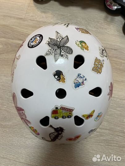 Шлем защитный для роликов